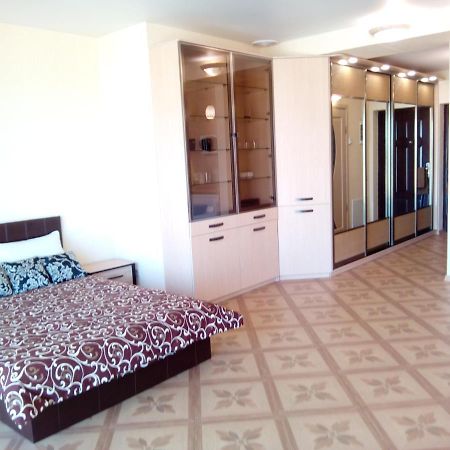 Apartment Near Dnipro Arena Extérieur photo