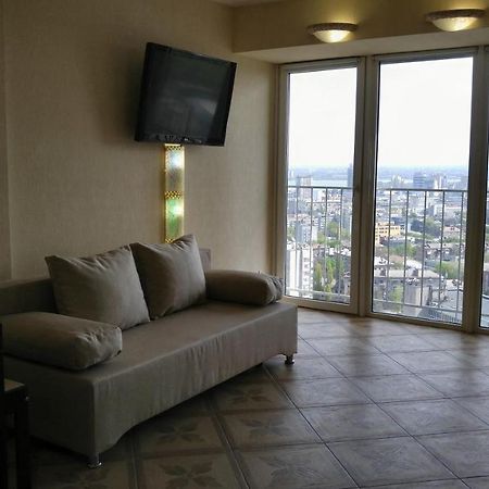 Apartment Near Dnipro Arena Extérieur photo